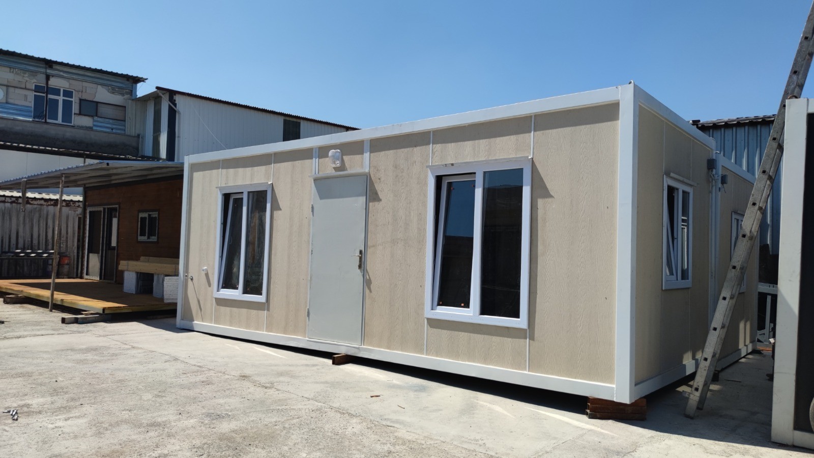 42 M2 2+1 BETOPANLI BİRLEŞİM KONTEYNER