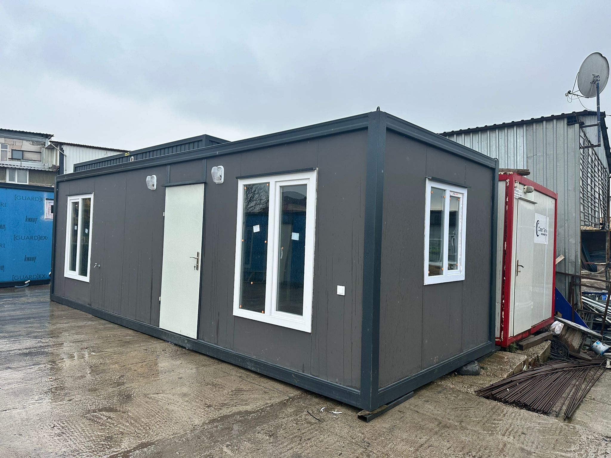 3X8 24 M2 BETOPAN KONTEYNER EV